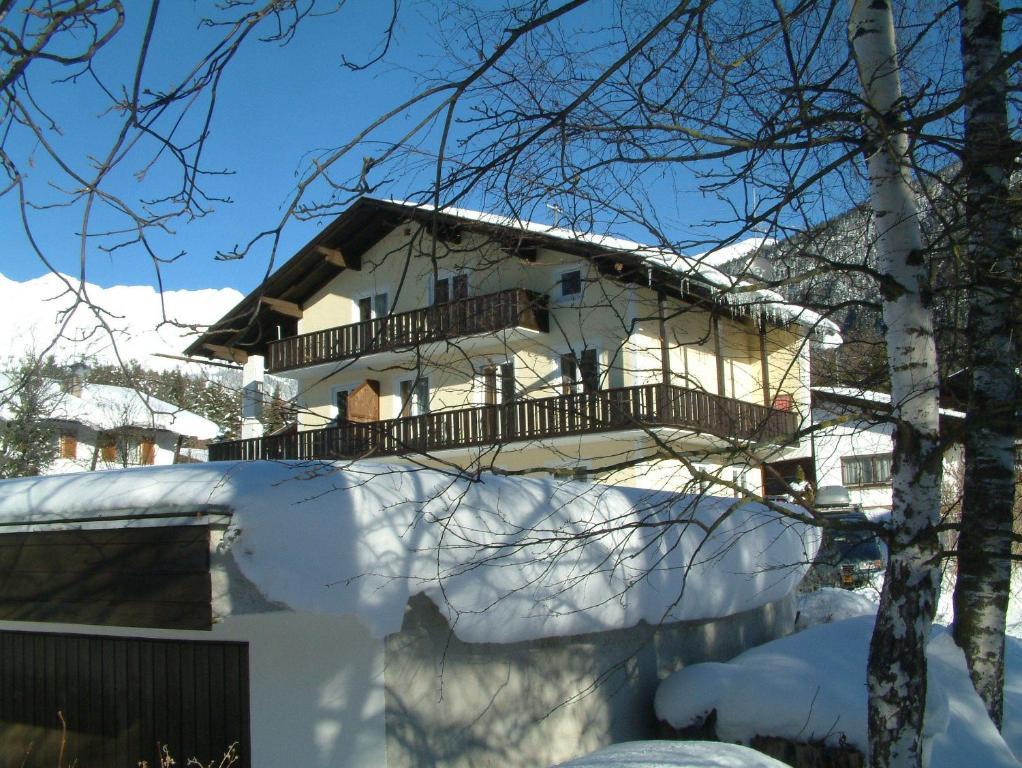 Appartementhaus Bergland Obsteig Zewnętrze zdjęcie